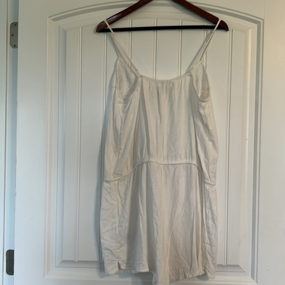 Old Navy linen blend Cami Swim Romper Size Large - Picture 6 of 8